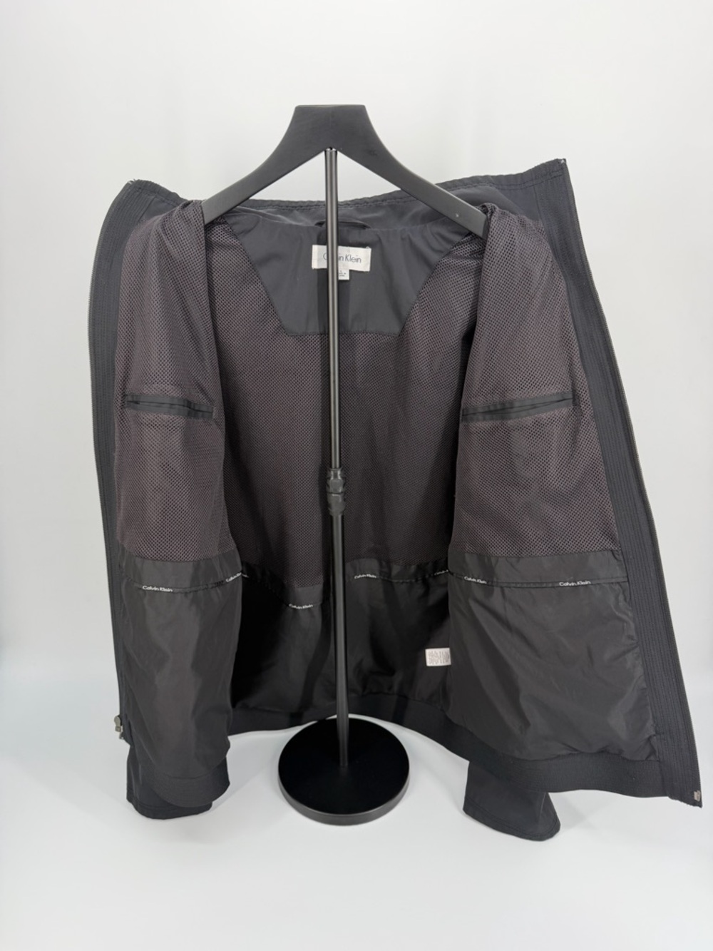 Calvin Klein Men’s Black Lightweight Zip Jacket Stand Collar Casual Coat Size L - Picture 3 of 15